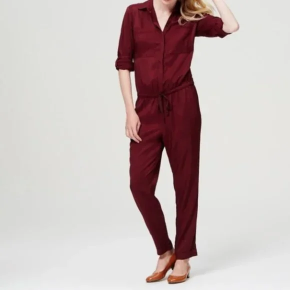 ann taylor loft •chic burgundy utility jumpsuit• size xs